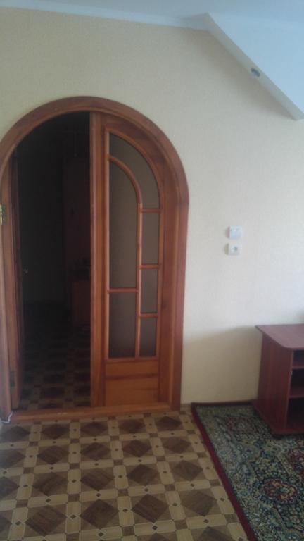 Roominniko Mykolaiv Exterior foto